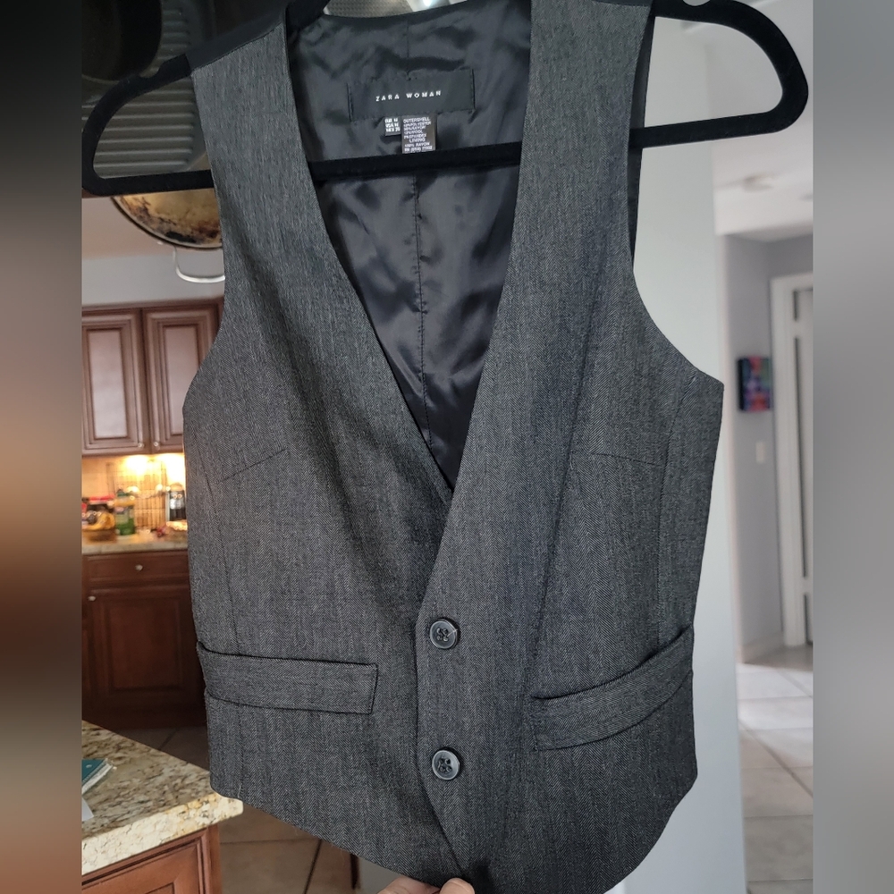 Zara Black Tailored Blazer with Notched Lapels